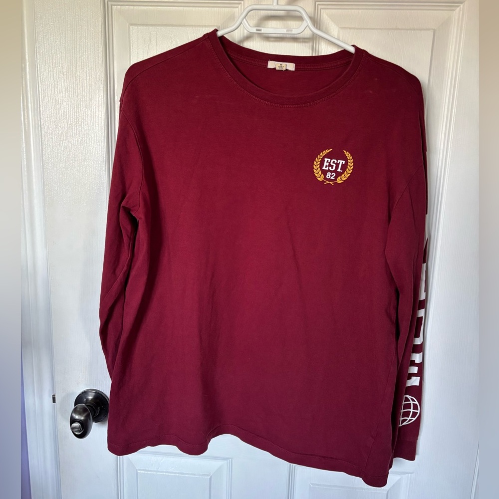 Ardene long sleeve world wide shirt
